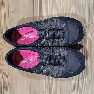 Sketchers Relaxed Fit Memory Foam